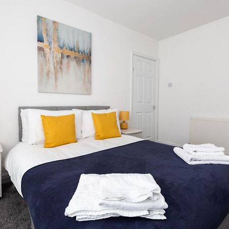 Connaught House - Wi-Fi, Parking, Contractors Vila Preston  Exterior foto